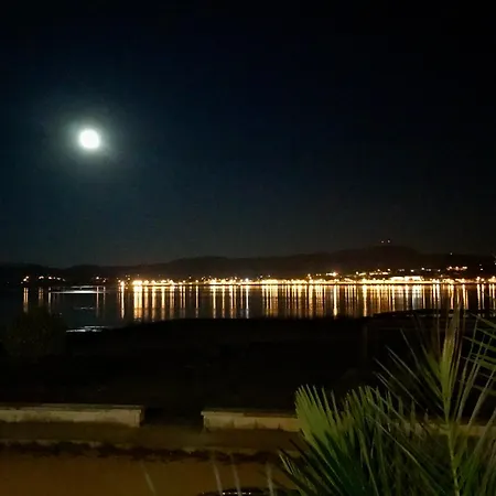 En Primera Linea De Playa *